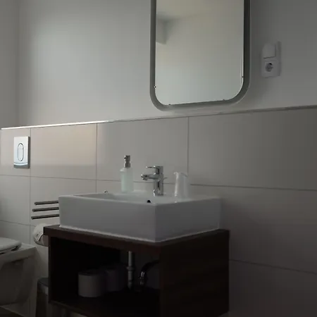 米拉诺酒店 招待所